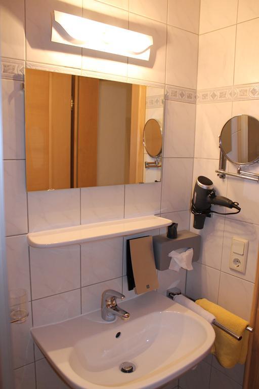 Apartament Michaela *